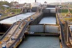 Colon (Cristobal) Gatun Locks cruise excursion
